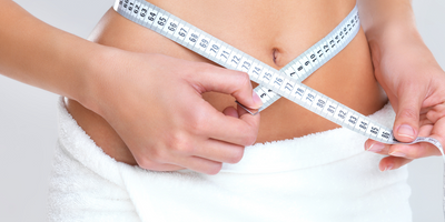 Perte de poids pour l’été : méthodes naturelles et efficaces pour retrouver la ligne sans se priver